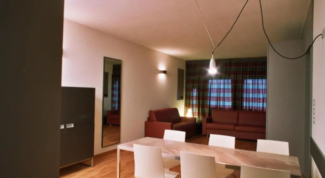 Suite Annex Building 2 camere Wall Art Hotel & Residence
