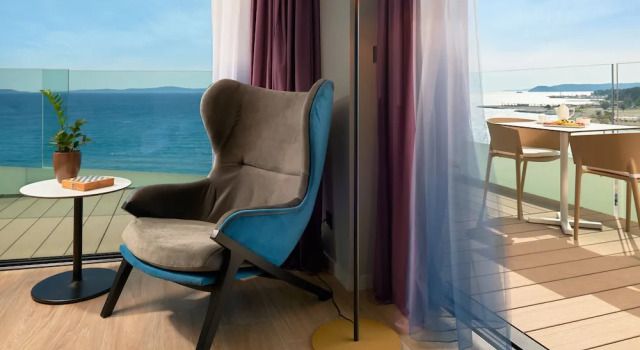 Двухместный номер Deluxe с видом на море Amphora Hotel
