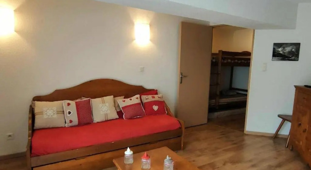 Appartement Cauterets, 1 pièce, 6 personnes - FR-1-234-182