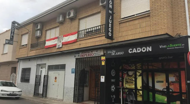 Hostal imperio, Забронировать Отель Томельосо Ciudad Real Province, рядом с Дом-музей Антонио Лопеса Торреса