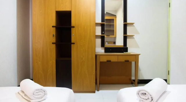 2BR Family Sudirman Condominium Apartment near Plaza Semanggi, Book Apartment Hotels in Jakarta with a Pool, near Mulia Tower, Swimming Pool