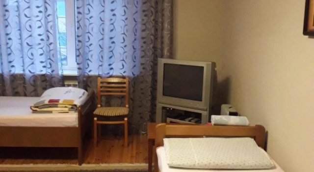 Cottage The garden, Book Feriehus Villaer i Brest, Villa