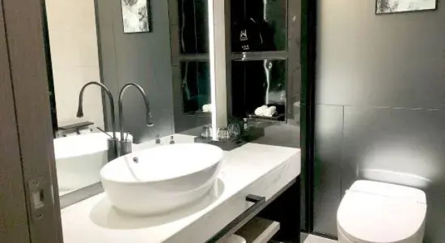 Номер Standard World Hotel (Jinan CBD Dingjiazhuang Subway Station)