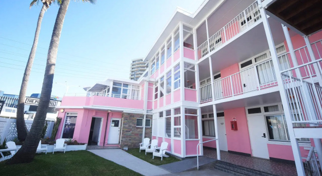 The Pink Hotel Coolangatta, Забронировать Отель Кулангатта Голд-Кост