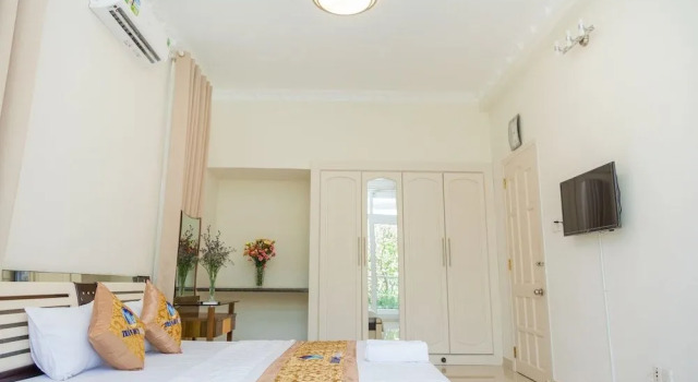 Villa Kim Minh 14, Забронировать Вилла Отели Вунгтау с парковкой, Парковка