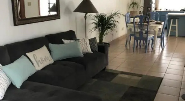 Cozy blue house, Prenota Hotel Hotel a Baja California con parcheggio, Parcheggio