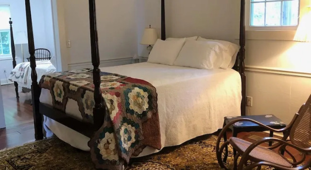 Двухместный коттедж Deluxe Oak Grove Bed and Breakfast