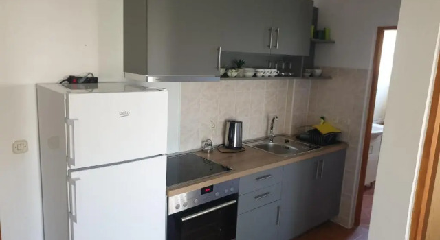 Апартаменты c 1 комнатой с балконом и с красивым видом из окна Apartmani I+J Miletic