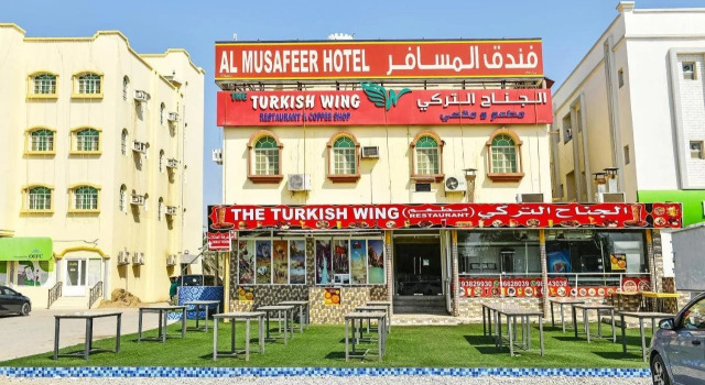 OYO 140 Al Musafeer Hotel, Boek Hotel Hotels in Barka met parkeren, Parkeren