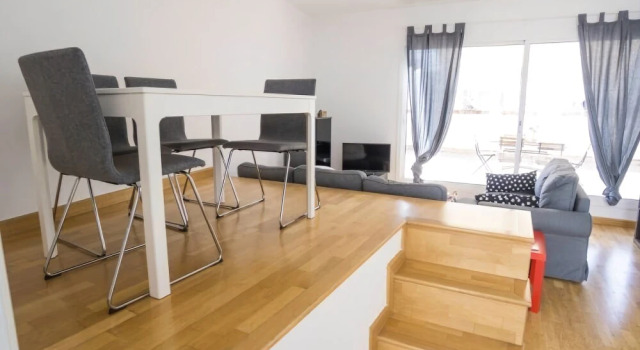 Duplex in the heart of Seville