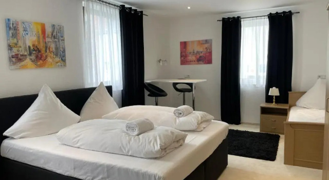 Трёхместный номер Standard Sonnenschein Haus Garni