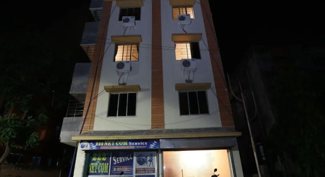 OYO 14633 Lakeview Guest House, Забронировать Гостевой дом Калькутта East Zone, рядом с Coal India Limited