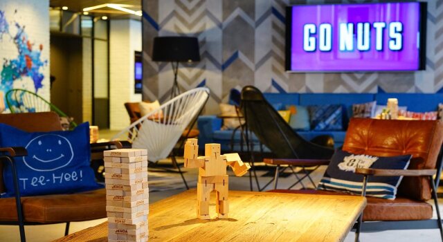 MOXY Tokyo Kinshicho, Забронировать Отель Сумида Токио, рядом с Конгресс-центр Sumida Industry Hall