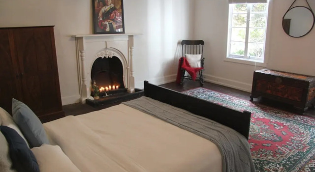 Hanley Apartment