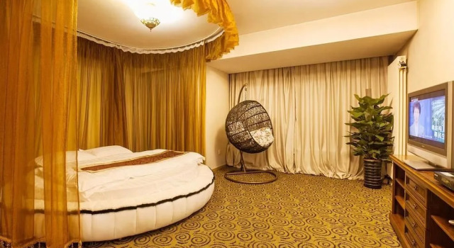 Shiyu Round-bed Theme Service Apartment, Book Lejlighed Hoteller i Beijing Province med parkering, Parkering