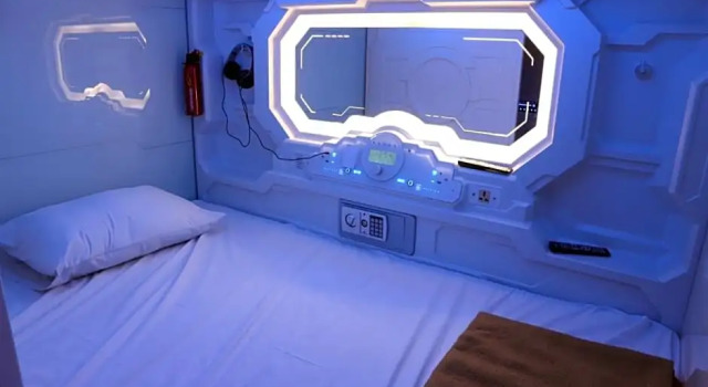 Кровать в общем номере Lowcost Bed & Breakfast