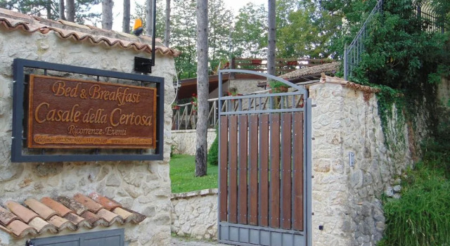 B&B Casale della Certosa di Trisulti, Varaa Bed and Breakfast Hotellit Ciociaria pysäköinnillä, Pysäköinti