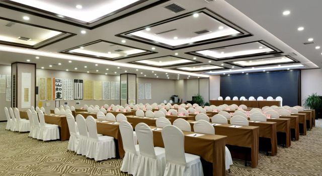 Starway Hotel Taiyuan South Inner Ring Qinglong, Prenota Hotel Taiyuan Shanxi