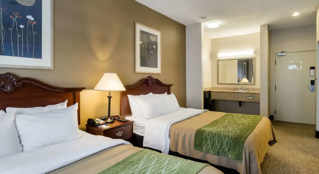 Comfort Inn Hadley, Book Hotel Hoteller i Amherst med pool, Swimmingpool