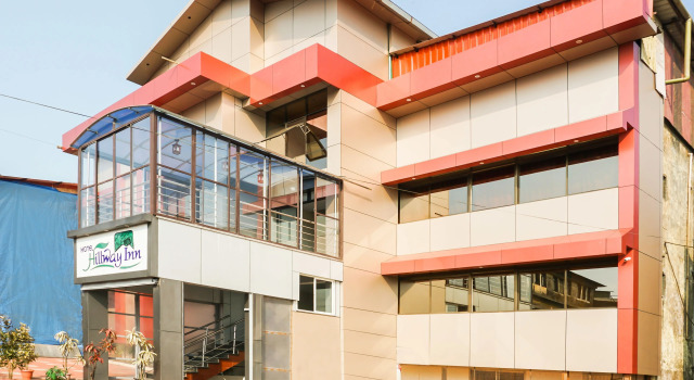 Treebo Hillway Inn Main Market, Забронировать Отель Отели штата Махараштры 3 звезды, 3*