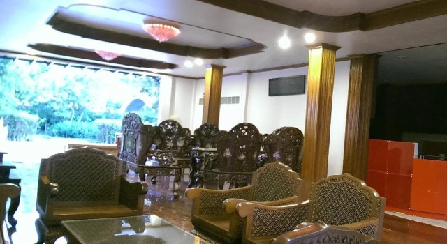 Damnoen Care Resort, Varaa Lomakeskus Hotellit Ratchaburi aamiaisella, Aamiainen
