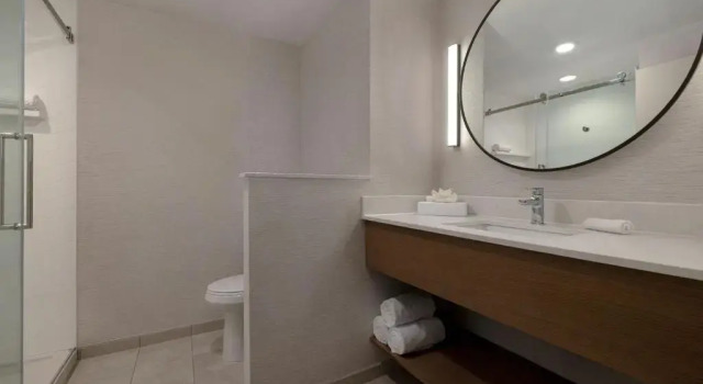 Люкс с видом на город Fairfield by Marriott Inn & Suites Denver Airport at Gateway Park