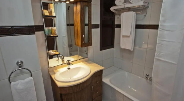 Номер Standard Queens Land Hotel