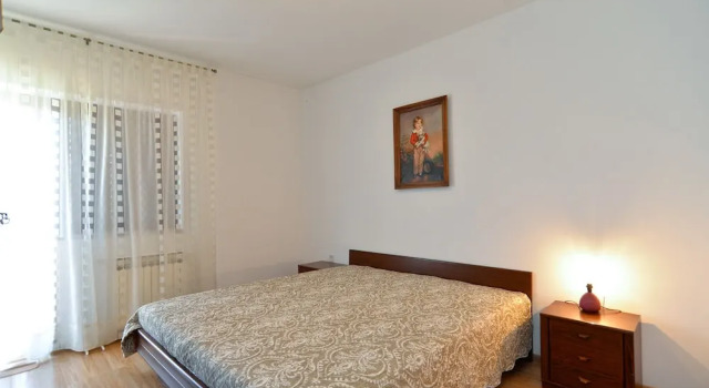 Apartment 1899