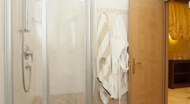 Люкс Comfort Hotel Astigiana & Appartamenti