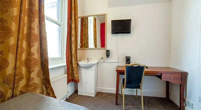 Одноместный номер Standard The Strand Hotel