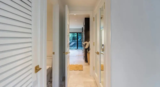 Номер Luxury с 4 комнатами с балконом Aspen Square Condominium Hotel