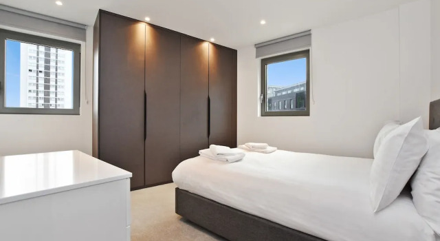 Hoxton by Servprop