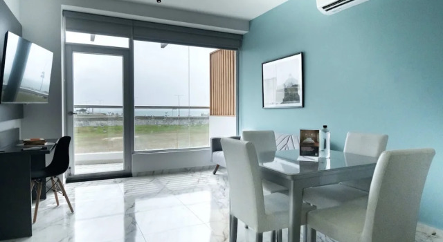 Апартаменты w Lovely 2BR w Balcony Near C Amurallada