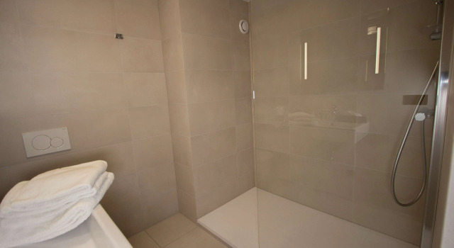 Одноместный номер Standard Golden Tulip West Ende