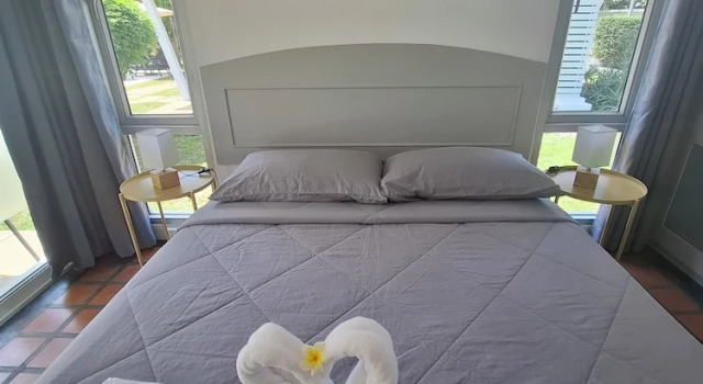 Бунгало Comfort Thiptara Resort