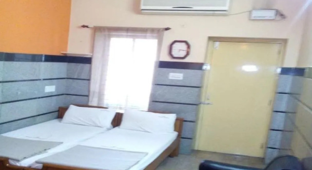 Rathna Mahal Residency, Rezervovat Hotel  