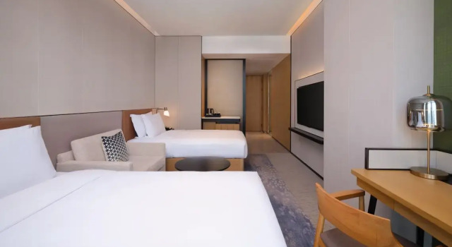 Двухместный номер Standard с видом на город The Mercury Garden Shenzhen Nanshan, A Tribute Portfolio™ Hotel