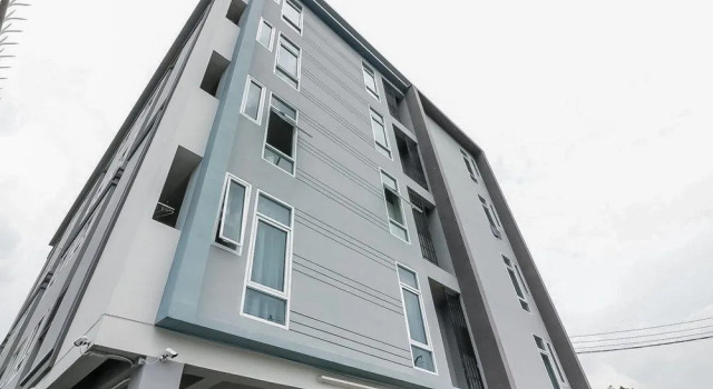 奈达素坤逸班纳客房酒店(Nida Rooms Sukhumvit 20 Bangna)