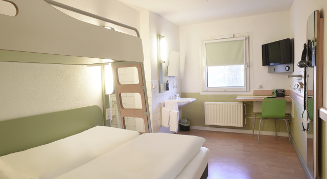 B&B HOTEL Rostock-Broderstorf