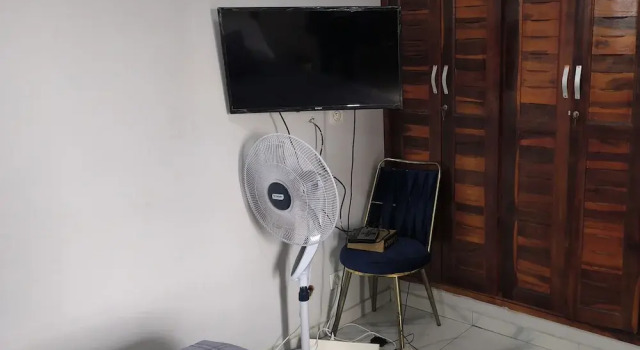 Sotidek Yop, Boek Appartement Abidjan Abidjan