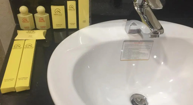 Семейный номер Standard Cherry Hotel Hue
