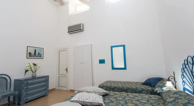 Четырёхместный номер Economy Hotel Poseidon