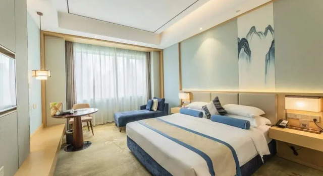 Номер Business Century Runhua Hotel