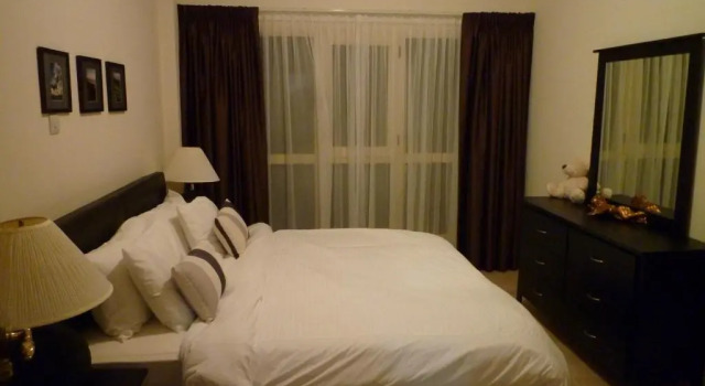 Townhouse Ras al Khaimah, Забронировать Отель Рас-эль-Хайма Рас-Аль-Хайма, рядом с Гольф-клуб Al Hamra
