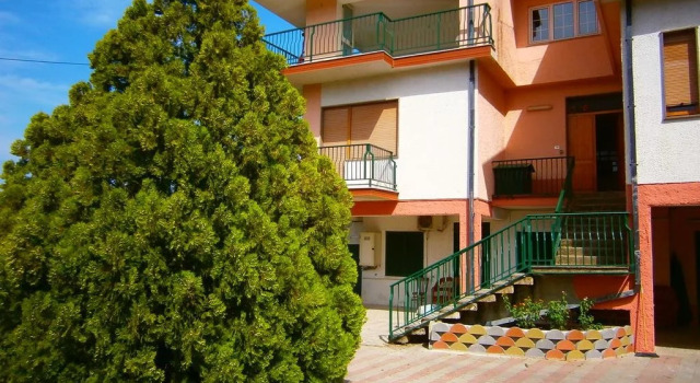 Bed and Breakfast " L Aranciera"