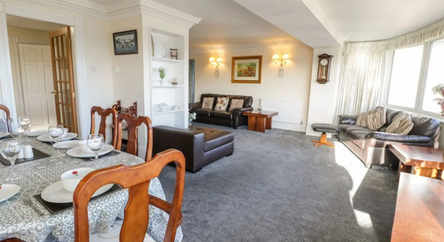 11 Glyn Garth Mews, Book Feriehus Menai Bridge Anglesey