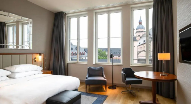 Двухместный номер Hilton Cologne