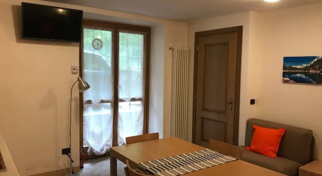 Appartamento Ribes, Buchen Sie Ferienwohnung Hotels in Valchiavenna mit Parkplatz, Parkplätze