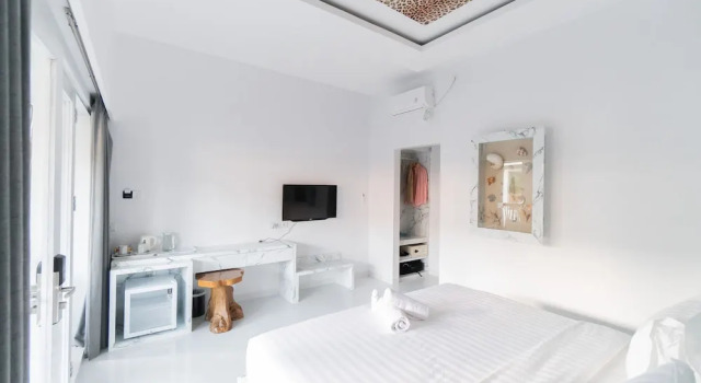 Seashell Resort, Забронировать Курортный отель Отели Гилей Траванган с завтраком, рядом с Порт Гили Траванган, Завтраки