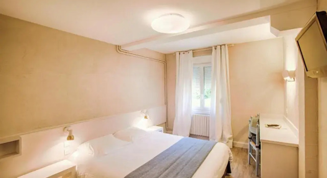 Двухместный номер Standard Logis Hôtel Restaurant LIle de Sées